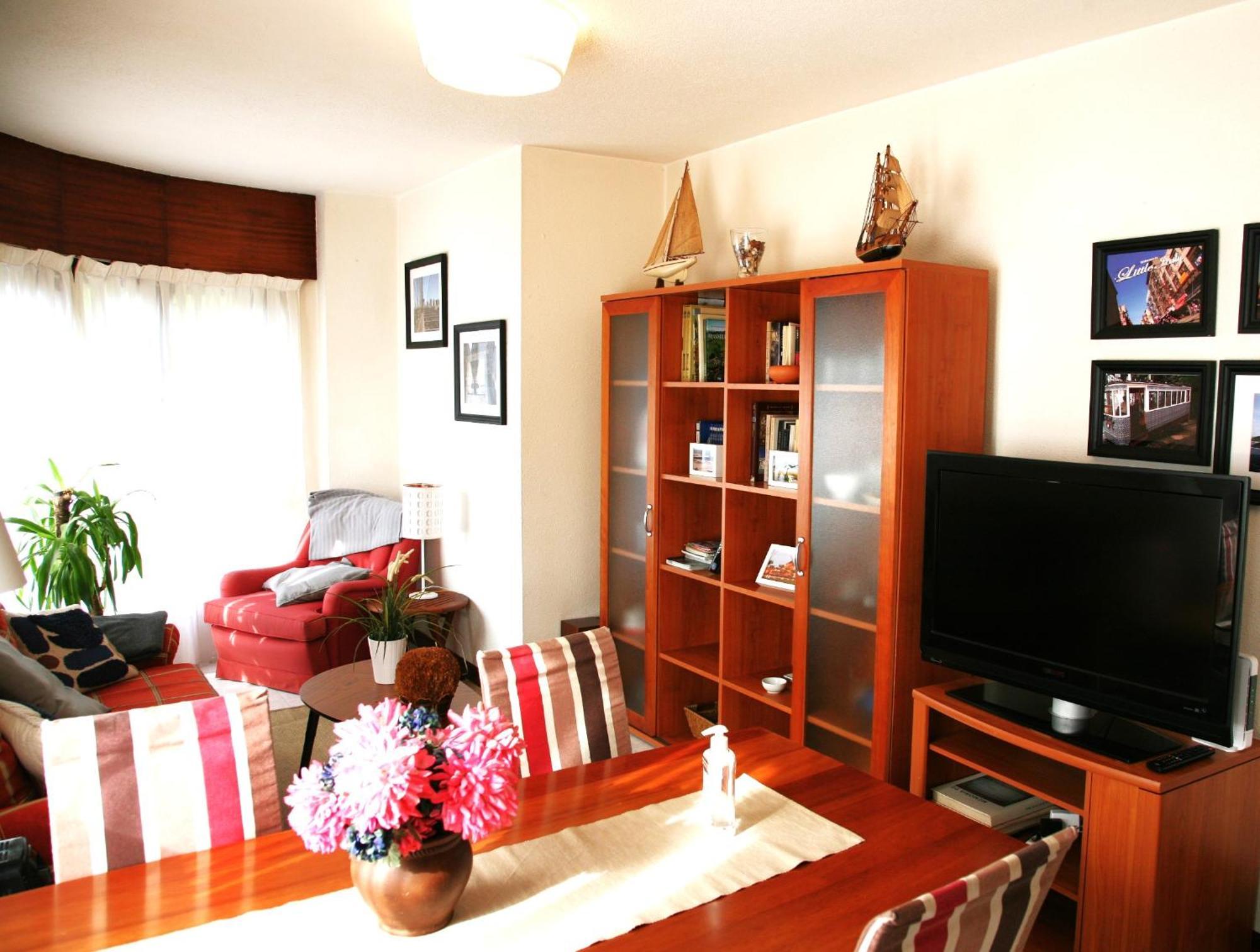 Apartamento Somo Completo 200M De La Playa Para 5 Personas Maximo Luaran gambar